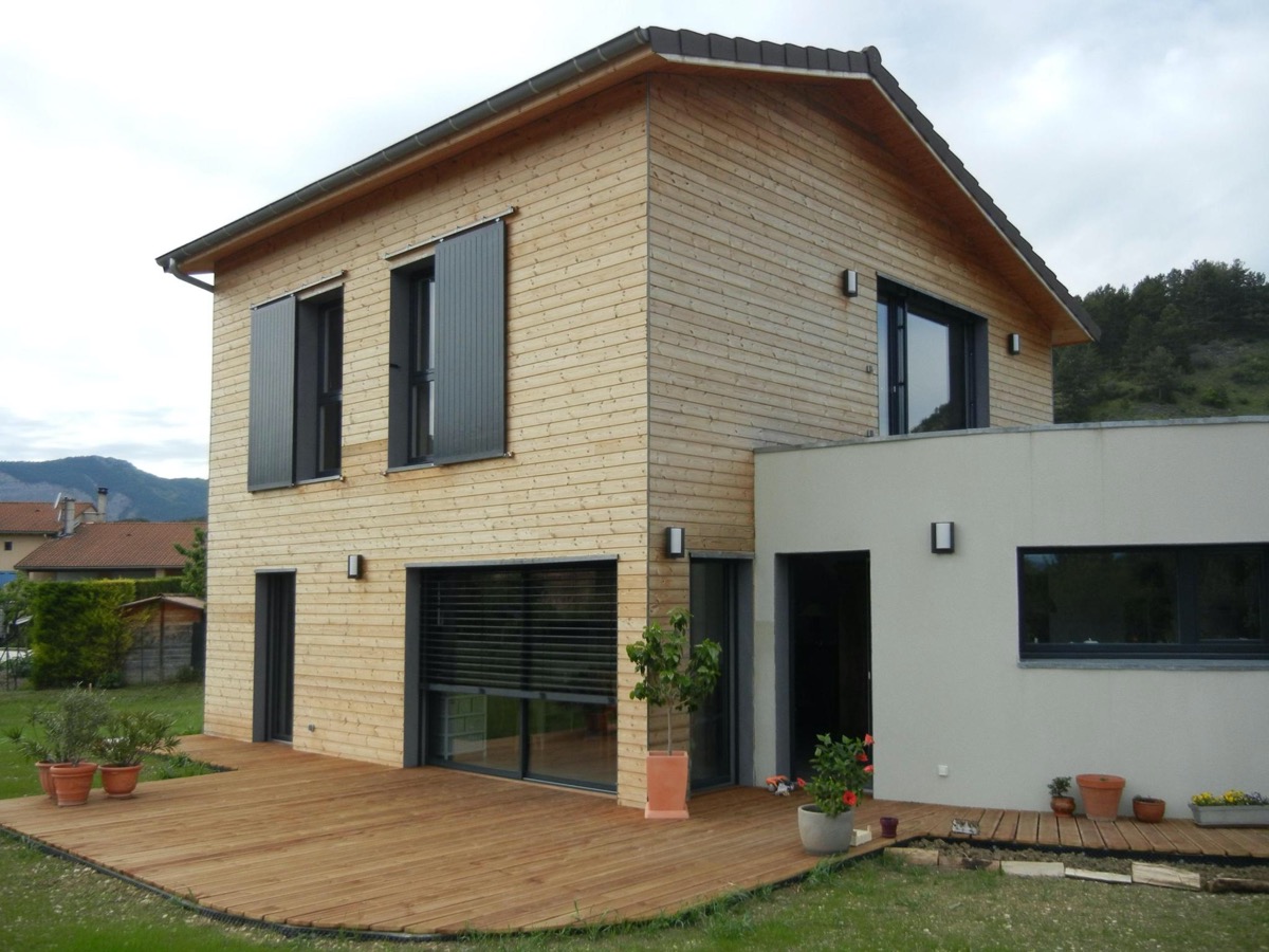 Maison bois familiale - Die